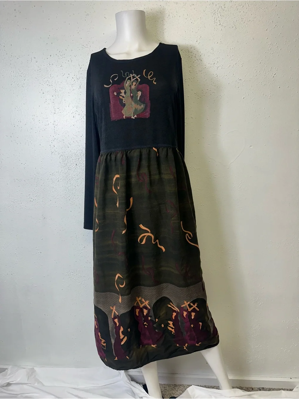 Vintage Molly Malloy Dress Size Med Black Long Sleeve Midi dancing ladies print